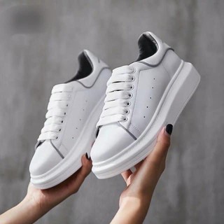 Giầy thể thao nữ đế bằng độn 2cm MC Queen phản quang cá tính