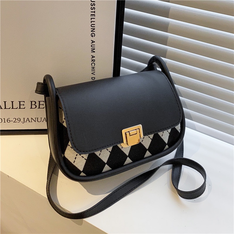 Túi xách đeo chéo nữ giá rẻ đẹp đi chơi phong cách thời trang hàn quốc dễ thương cute TX238