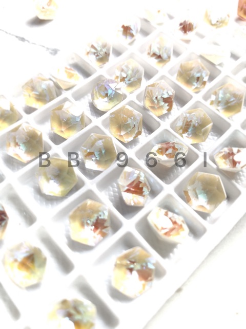 Đá Nail Kim Cương giá từ 3k CAO CÂP