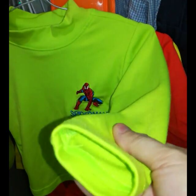 Áo nỉ cổ 3 phân bé trai