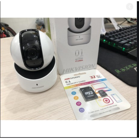 Camera Robot Hikvision DS-2CV2Q21FD-IW