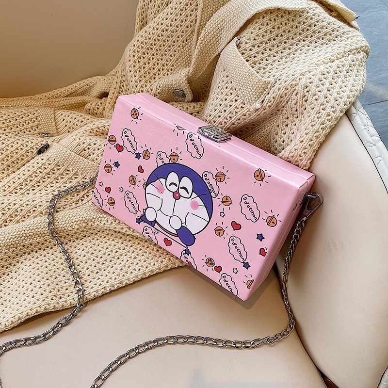 Túi Đeo Chéo Vai Hình Vuông Nhỏ In Hình Doraemon Cherry Maruko Dễ Thương Thời Trang Cho Nữ