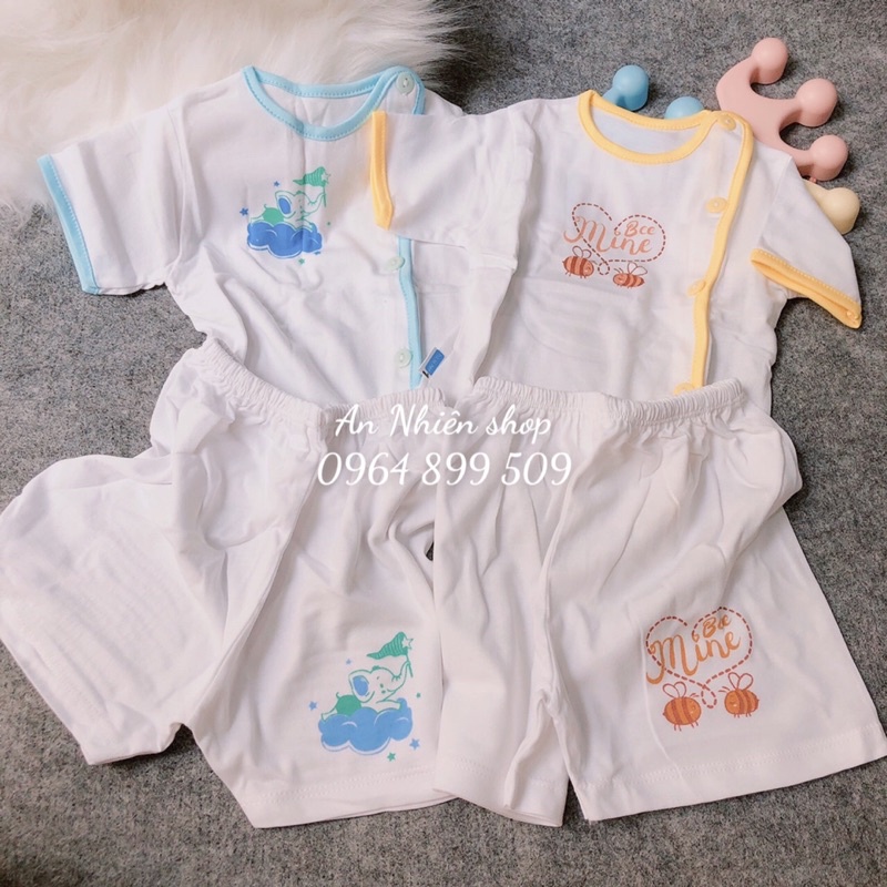 Áo sơ sinh tay dài- tay ngắn Trắng cài lệch Thái Hà Thịnh, chất vải cotton 100% mềm, mịn, thoáng mát, thấm hút mồ hôi.