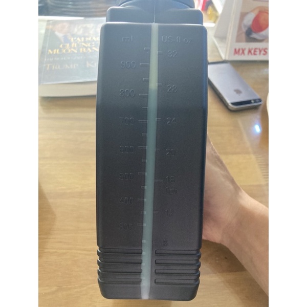 Nhớt motul 300V factory line