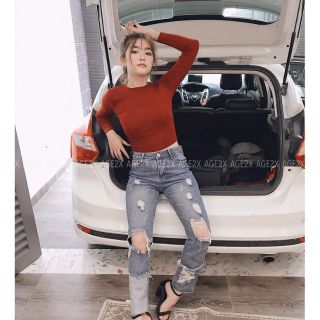 Áo Croptop Tay Dài Màu Đỏ Đô