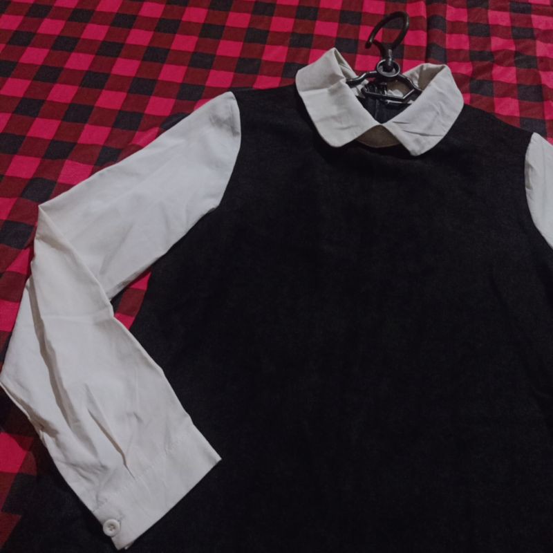 Đầm dáng A màu đen phối cổ sơ mi trắng trẻ trung siêu xinh hàng secondhand size S M