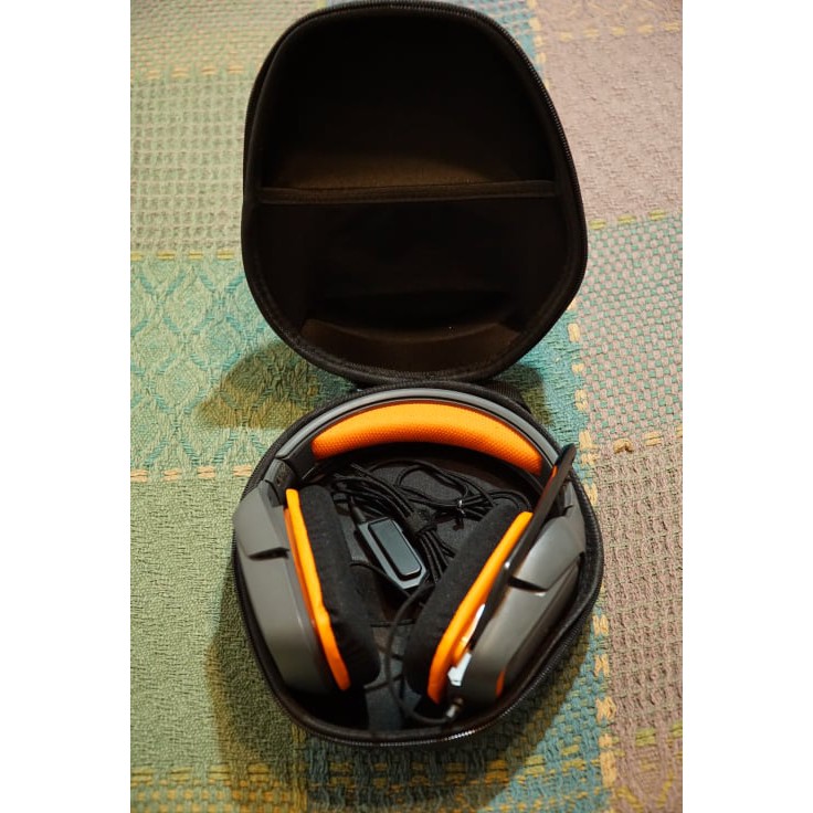 Hộp Đựng Tai Nghe