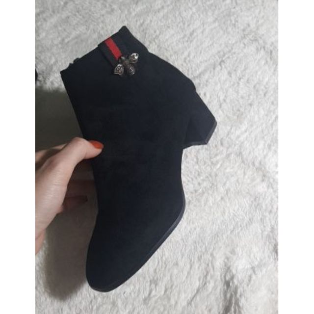 Bốt da lộn, bốt ong.gót 5p hàng qc