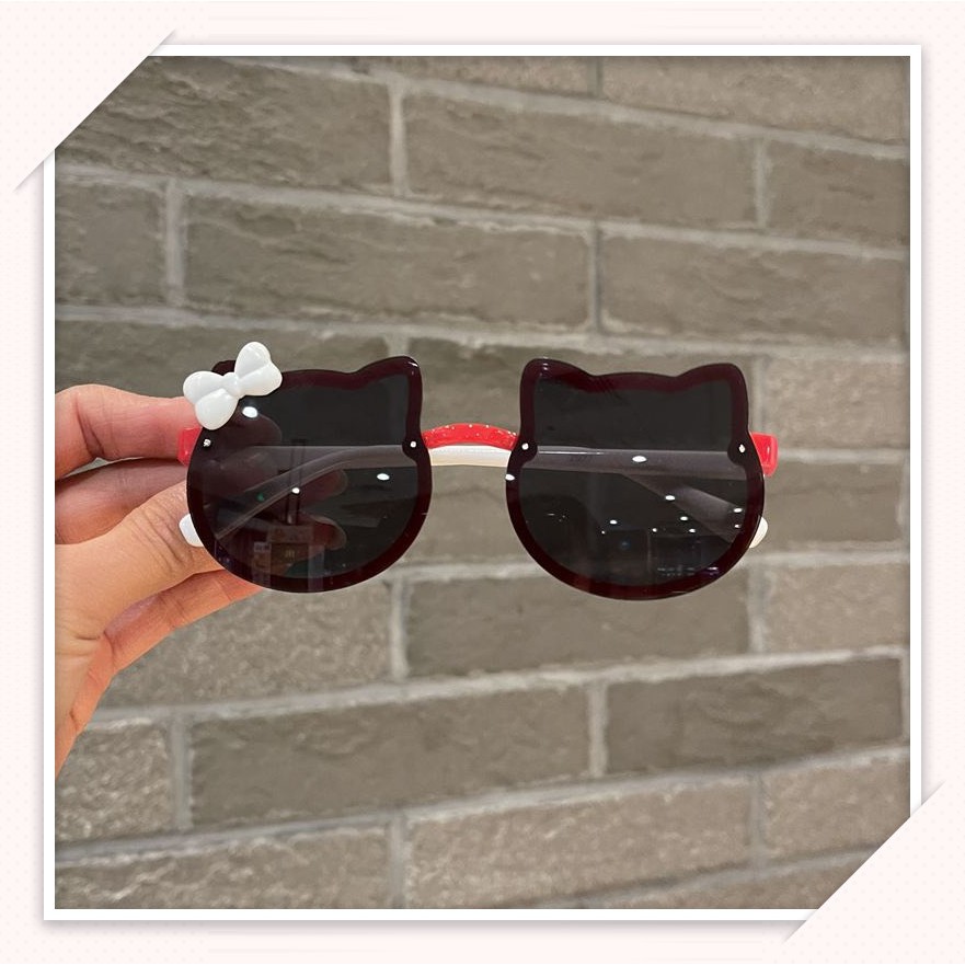 Kính hình mèo có nơ cho bé nơ trắng gọng đỏ, kính râm cho bé, kính đi nắng cho bé trai và bé gái mã 2927