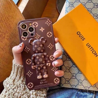 Ốp lưng iphone - ốp iphone bapee gấu lv nổi