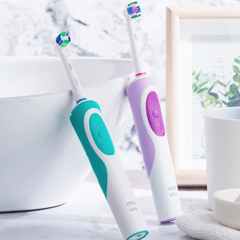 Bàn chải điện Oral B