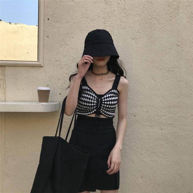 Áo 2 dây đan len dáng ôm thời trang mùa hè quyến rũ cho nữ | BigBuy360 - bigbuy360.vn