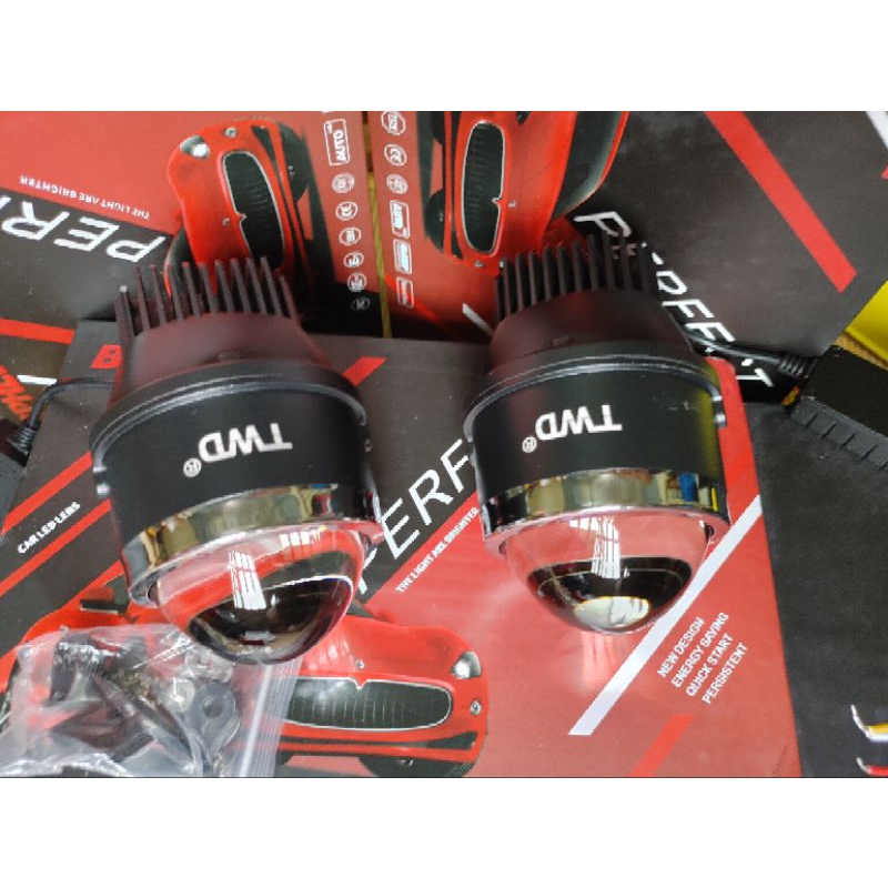 Siêu gầm F60 pro 60w, 1 màu KUS và TWD 3.0 ing  kèm gá