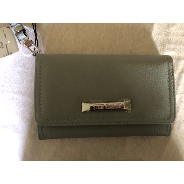 Ví ngắn Steve Madden (xám nhạt)