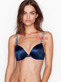 BỘ ĐỒ LÓT TRƠN MÚT NÂNG VIC