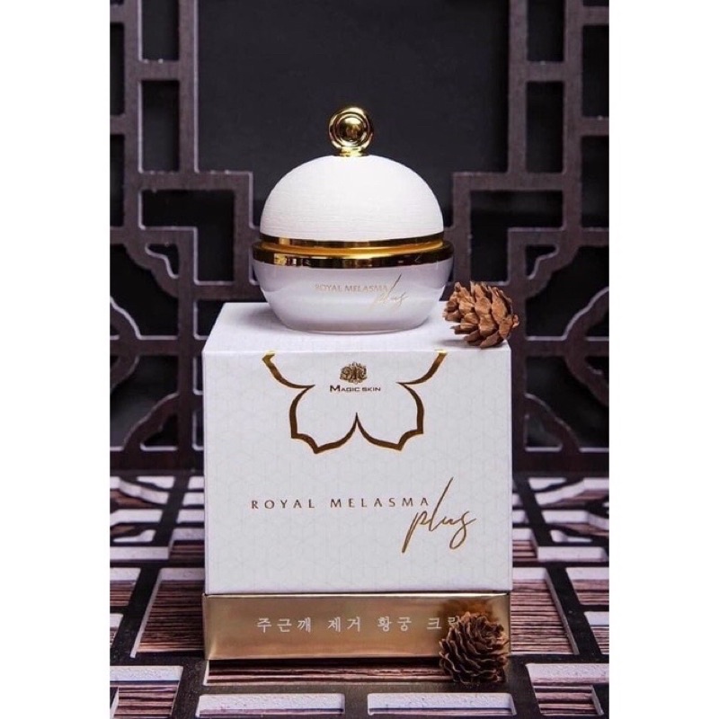 CAO NÁM CỐT THÔNG ĐỎ MAGIC SKIN