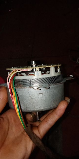 Quạt dàn nóng điều hòa quạt dc 8 dây.280v 40w