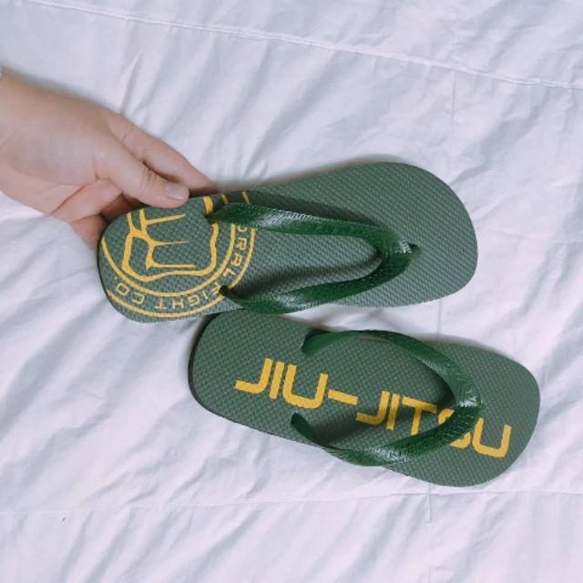 Dép lào Thái Lan