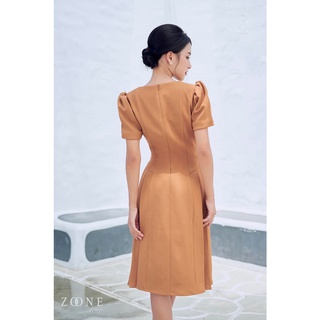 Váy chân sếp ly trần chỉ trắng