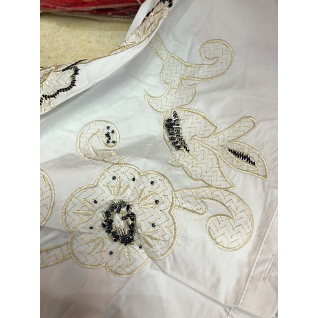 Váy dáng sơ mi thêu hoa nổi hàng cao cấp | BigBuy360 - bigbuy360.vn