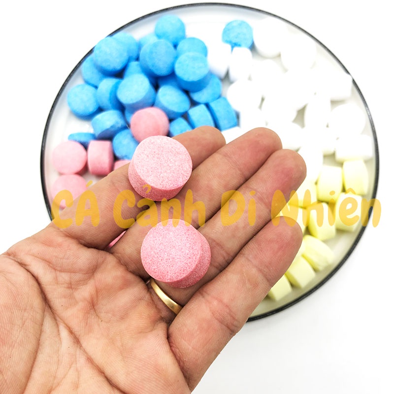 Muối Khoáng Nén Viên Bốn Màu Cho Cá Cảnh muối khoáng viên cho hồ cá thủy sinh - 1 Viên