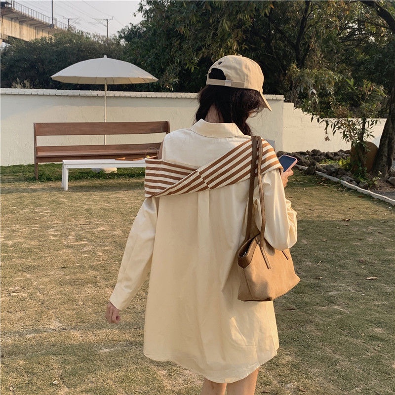 IELGY  Áo Nữ Tay Dài Hở Vai Giả Hai Lớp Họa Tiết Sọc Thời Trang