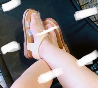 Sandal trong suốt Zara 2019