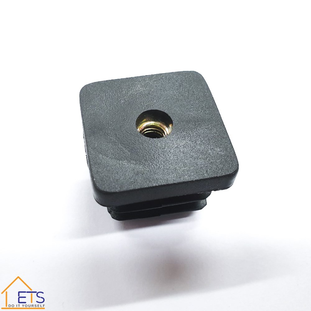 COMBO 4 đế nhựa vuông có lỗ ren bắt ty ren phi 5mm