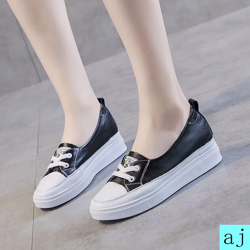 Đôi giày thể thao bằng da mềm thiết kế đế dày tăng chiều cao thời trang xuân thu cho nữ 2021