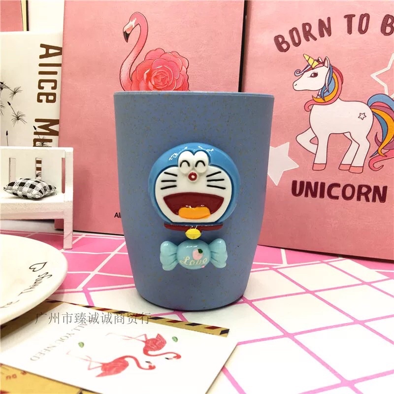 Cốc Uống Nước Lúa Mạch Doreamon Hello Kitty Cho Bé