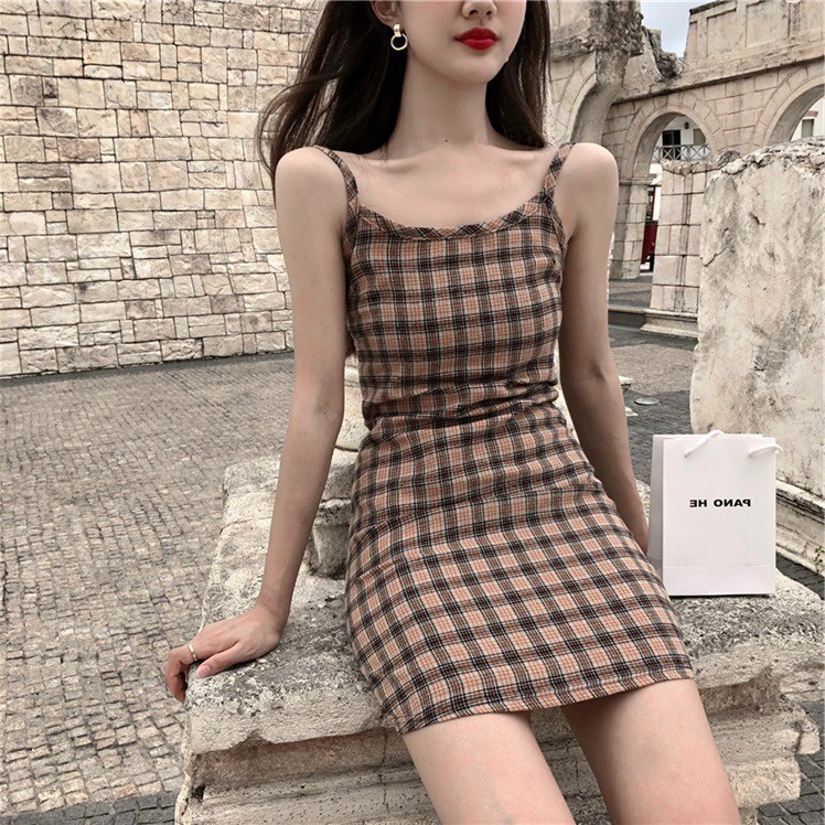 V05- Váy dây kẻ kiểu Hồng Kông xuân hè cho nữ mỏng nhẹ cổ điển
