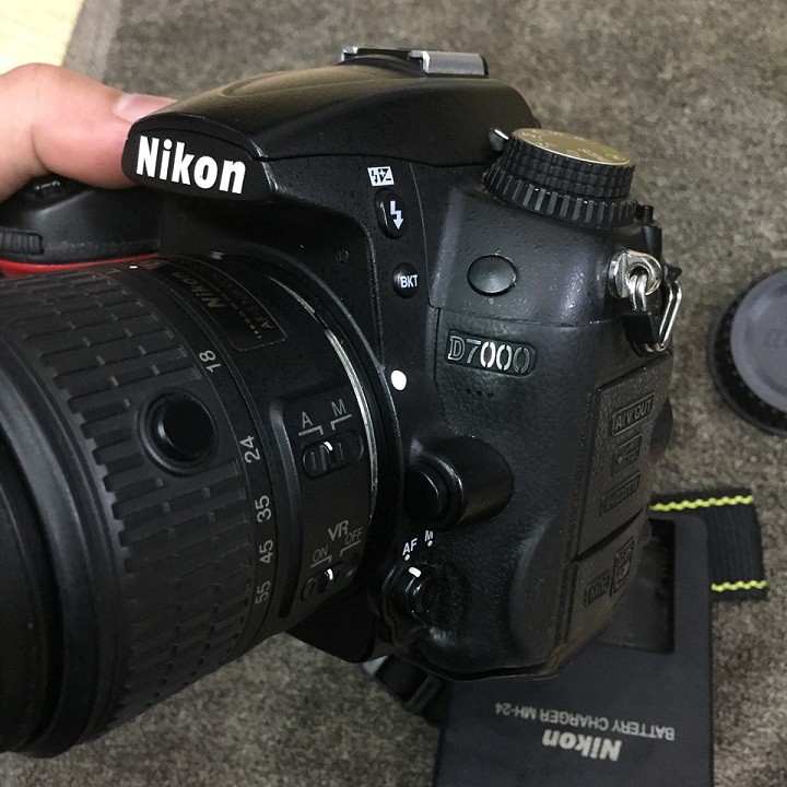 Máy Ảnh Nikon D7000 kèm kít 18-55 VR
