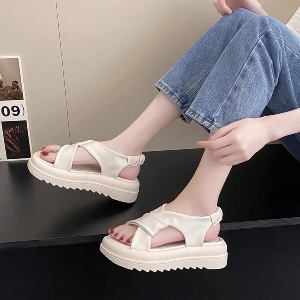 Sandal nữ, xăng đan da đế độn chất liệu da pu đế cao su êm ái 2 màu trắng đen dép form to [LÙI 1 SIZE] - SD04