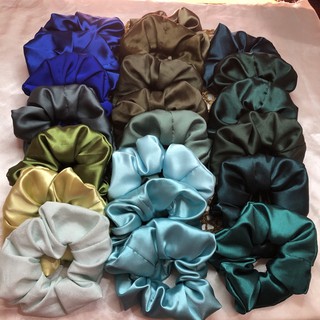 Cột tóc scrunchies màu trơn tone xanh