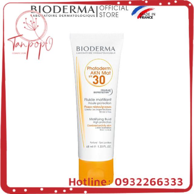 Chống nắng dành cho da mụn Bioderma Photoderm Akn Mat Spf30 - 40ml