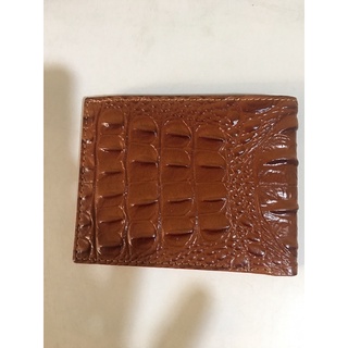 Ví da vân cá sấu