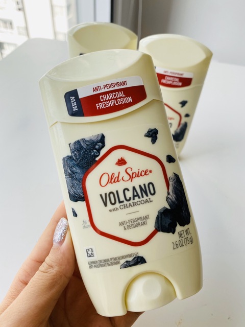 Lăn Khử Mùi Old Spice Volcano with Charcoal 73g hàng xách tay Mỹ