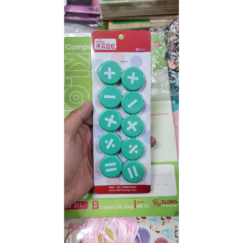 Vỉ nam châm dính bảng hình số và các phép tính