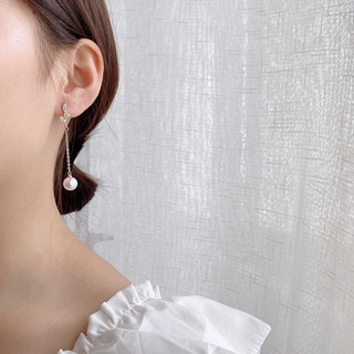 Korea Dongdaemun Simple Long Pearl Stud Earrings