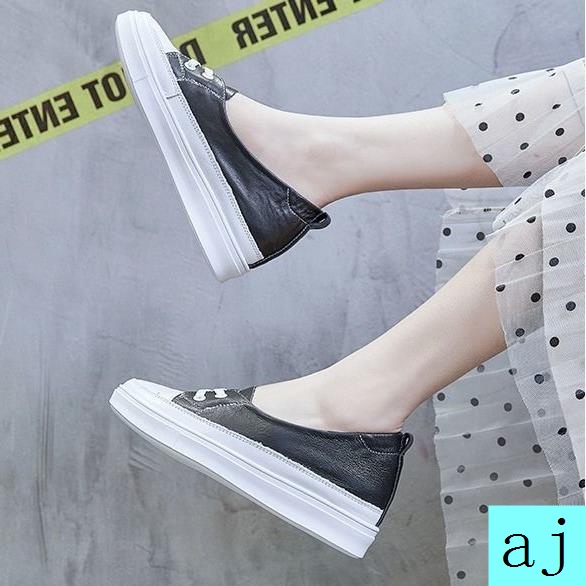 Đôi giày thể thao bằng da mềm thiết kế đế dày tăng chiều cao thời trang xuân thu cho nữ 2021