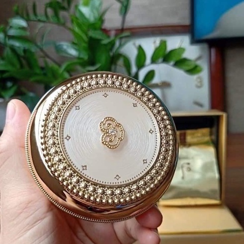 [TẶNG 2 LÕI] Bộ phấn nước đông y whoo vàng Whoo GongJinhYang Mi Luxury Golden Cushion - nội địa Hàn Quốc