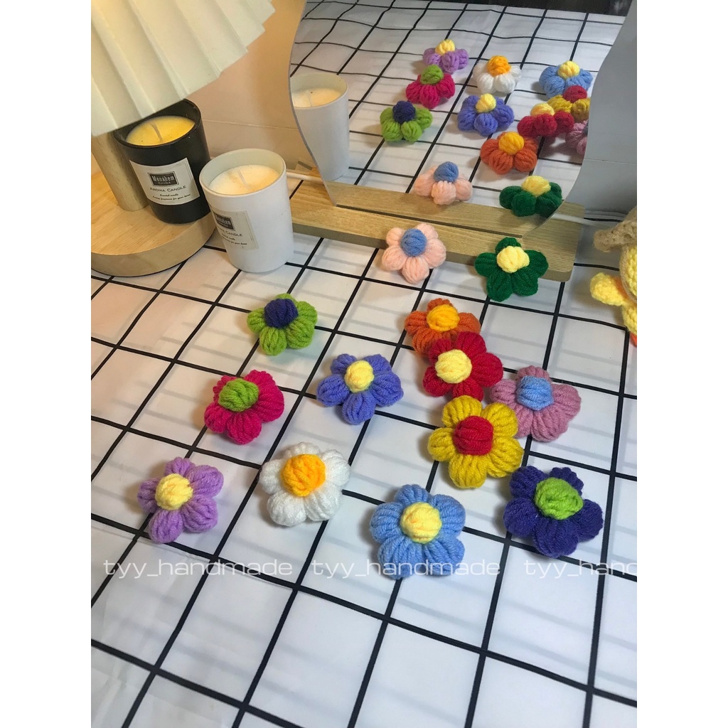 Ghim pin cài áo hình bông hoa