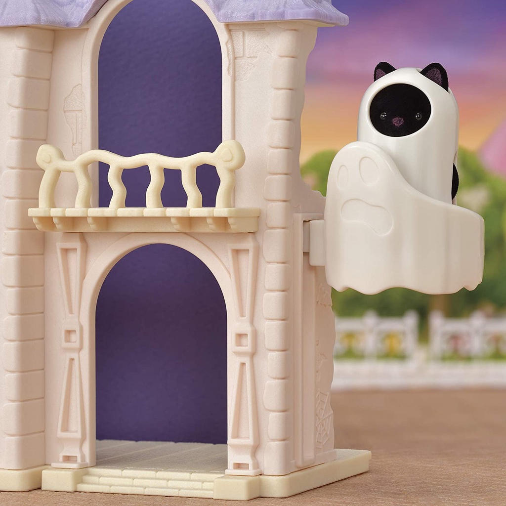 Sylvanian Families Bộ Ngôi Nhà Ma Spooky Surprise House Set