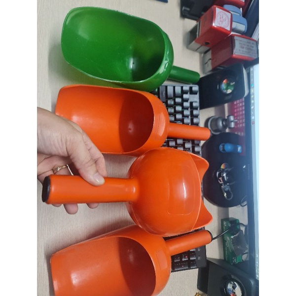 Bộ 3 Ca Xúc Cám Nhựa 1kg - Gáo Xúc Cám Nhựa Cao Cấp, An Toàn
