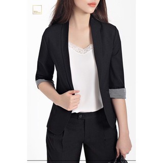 Blazer công sở dáng ngắn đen_REAL
