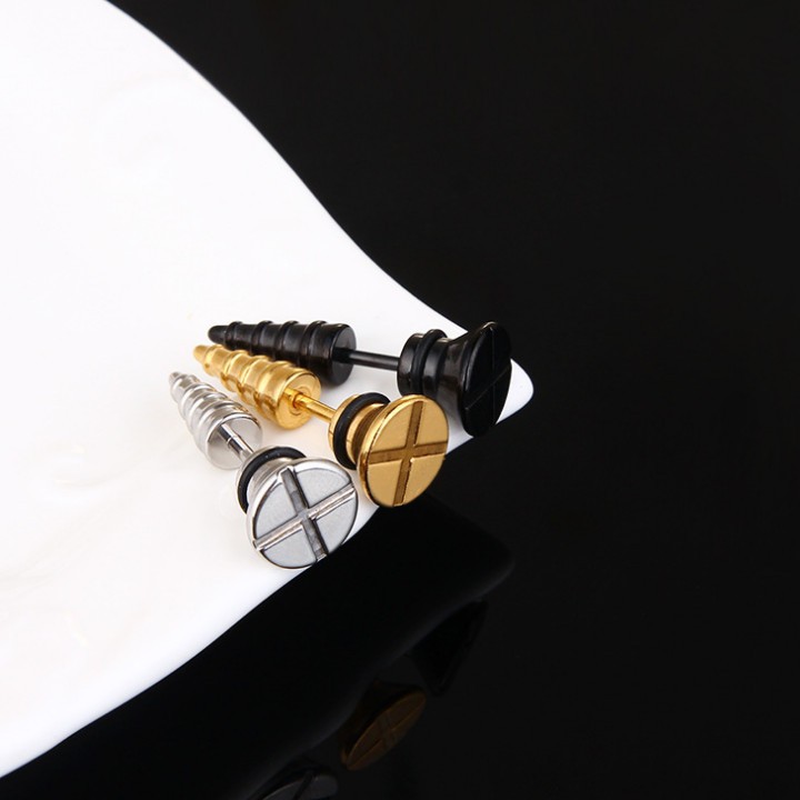 Bông Tai Nam Hình Ốc Vít Titan Không Đen TT 1697