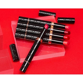 Son lì dưỡng ẩm Feilinka