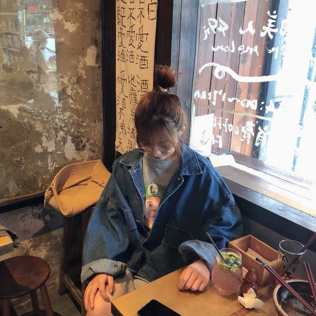 Áo khoác jeans mỏng có dây