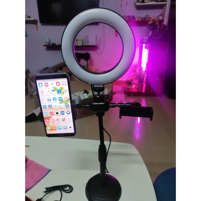 Giá đỡ livestream 2 điện thoại có đèn 16cm.