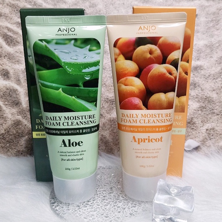 Sữa rửa mặt chiết xuất nha đam ANJO Daily Moisture Foam Cleansing Aloe 100ml